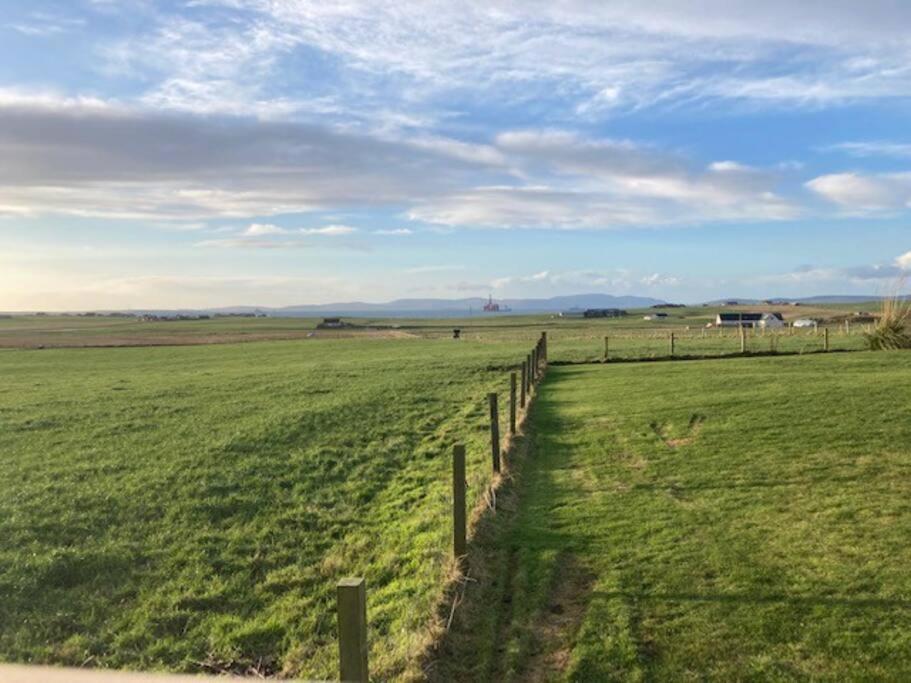 Loanside Lodge, Self-Catering, Holm, Orkney. Saint Marys Екстериор снимка